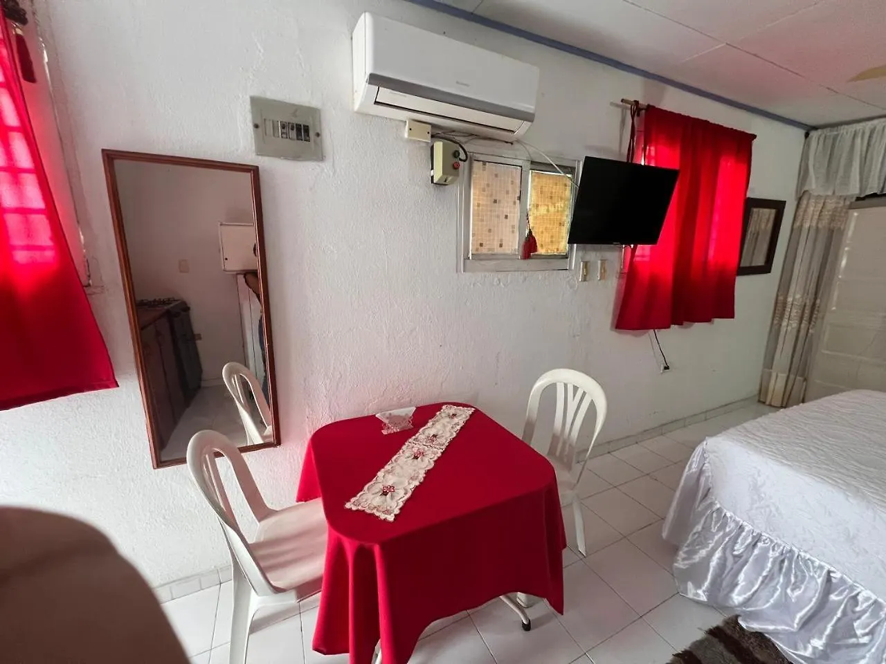 Aparthotel Apartamentos Y Estudios Manga Real Cartagena