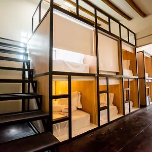 https://the-luun-hostel.hotels-bogota.net